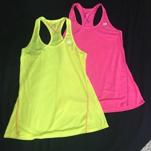 Marika Tek Performance Tanks set of 2